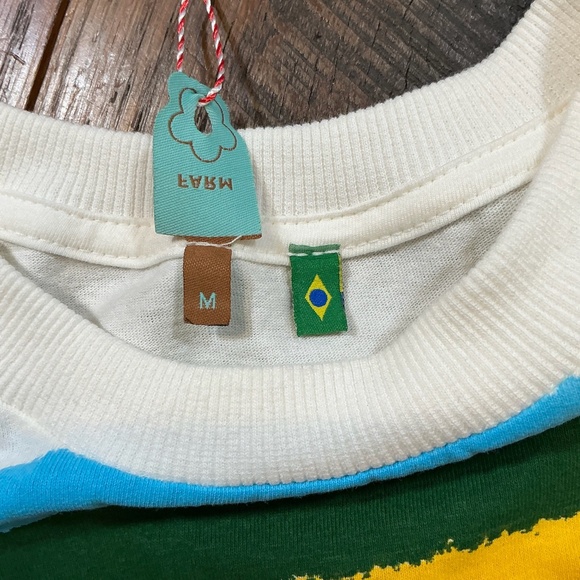 FARM Rio “Colorido Por Natureza” Parrot Graphic Tee Off White Size M NWT - Picture 6 of 12